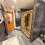 Dvur Stran & Wellness Vendégház Karlovy Vary