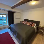 Dvur Stran & Wellness 3*