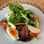 Dvur Stran & Wellness Vendégház 3*