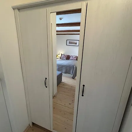 Dvur Stran & Wellness 3*