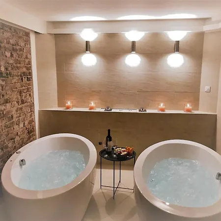 Dvur Stran & Wellness 3* 카를로비바리