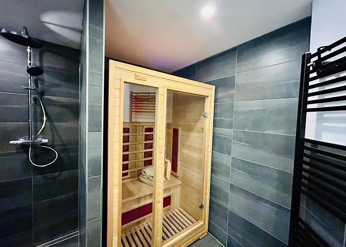 Dvůr Stráň&wellness Casa de hóspedes