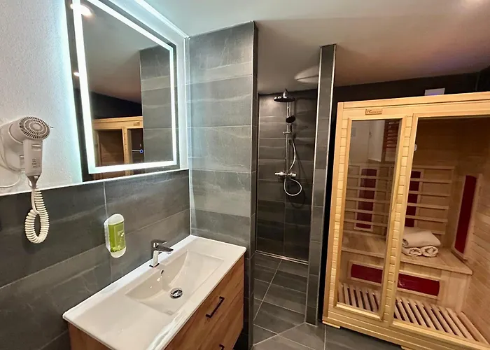Dvůr Stráň&wellness Casa de hóspedes KLV