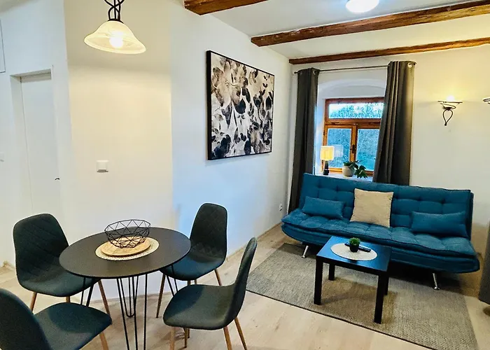 Dvůr Stráň&wellness 3*