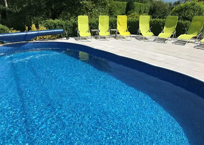 Dvůr Stráň&wellness 3*